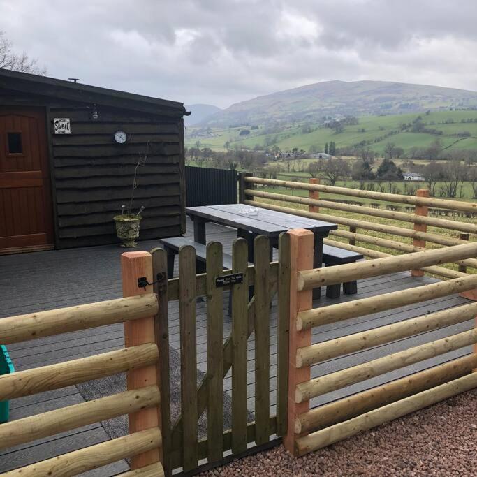 Villa The Retreat Llanrhaeadr-ym-Mochnant Esterno foto