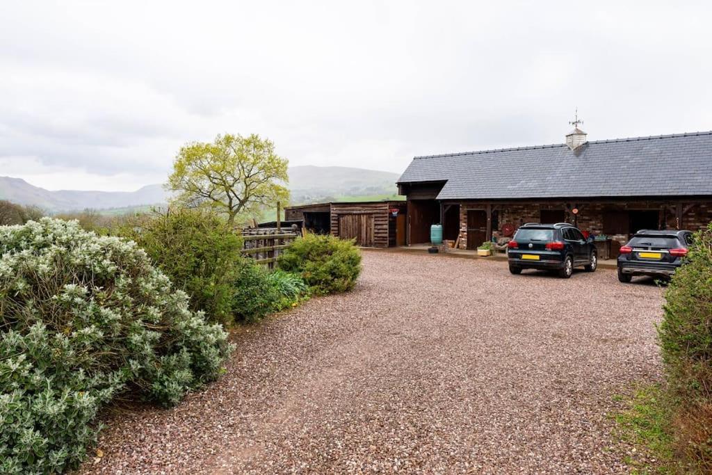 Villa The Retreat Llanrhaeadr-ym-Mochnant Esterno foto
