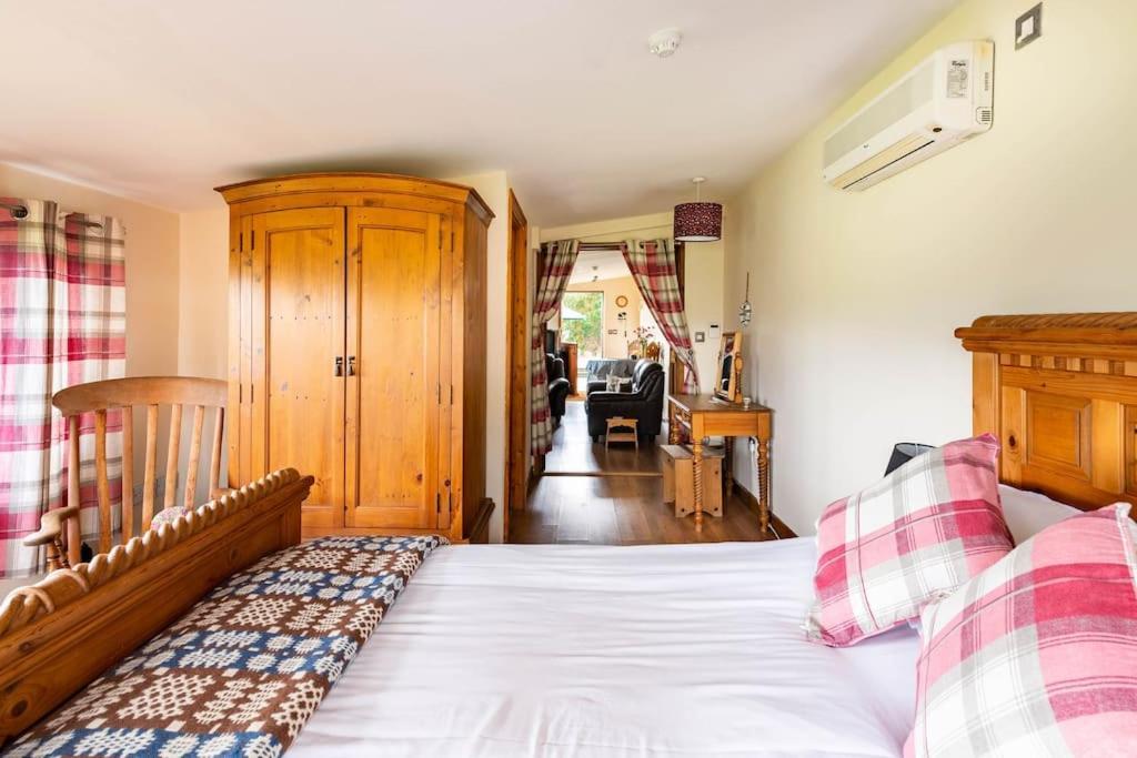Villa The Retreat Llanrhaeadr-ym-Mochnant Esterno foto