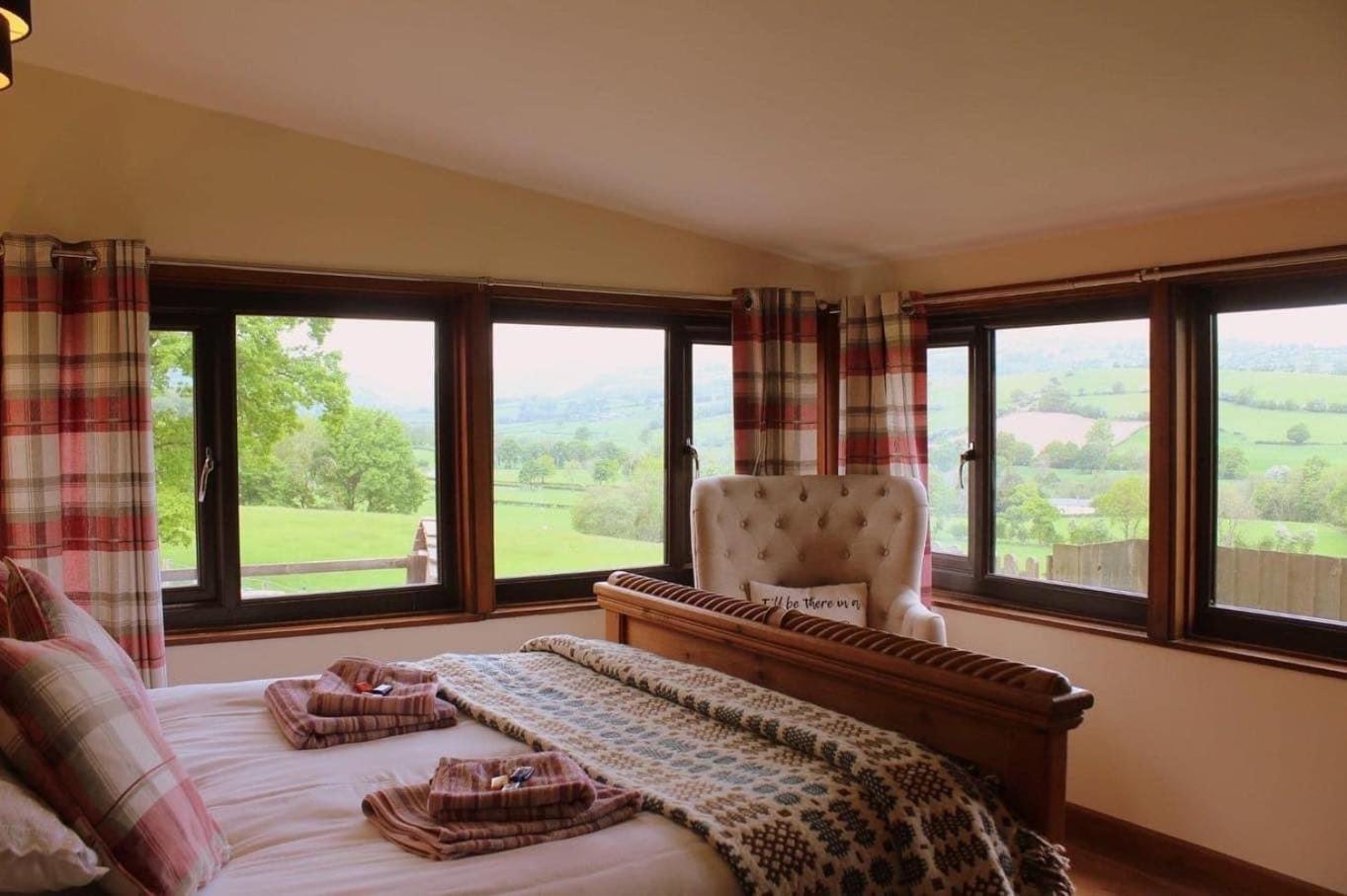 Villa The Retreat Llanrhaeadr-ym-Mochnant Esterno foto